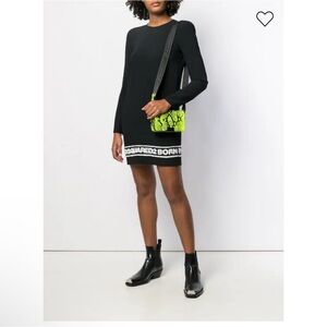 BWT 2041.00 size 40 DSQUARED2
logo hem dress